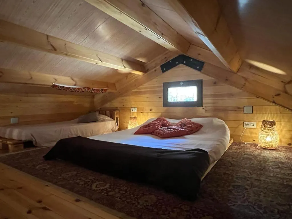 Rustic Cabin in the Woods/Cabaña en el bosque Amer 0*,